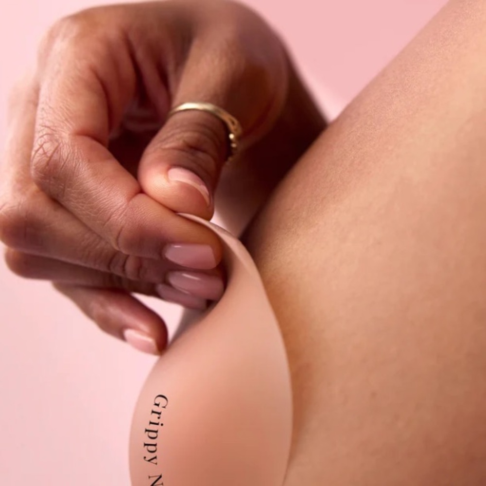 CAKES Body Adhesive Carmel DDD+ Grippy And Sticky Available You Choose! - Picture 5 of 11